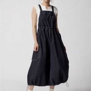Urban outfitters BDG Autumn Poplin Utility Midi Dress